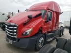 2019 Freightliner Cascadia 126