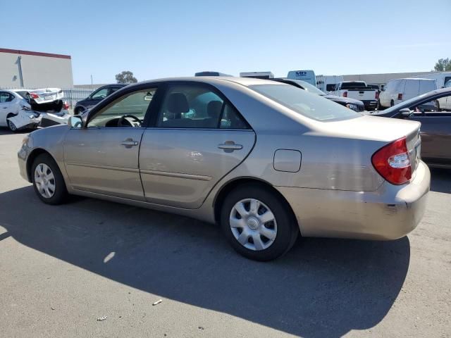 2004 Toyota Camry LE