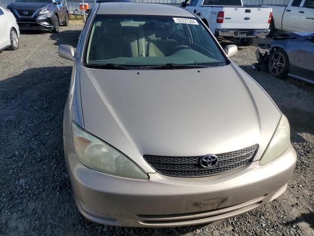 2004 Toyota Camry LE