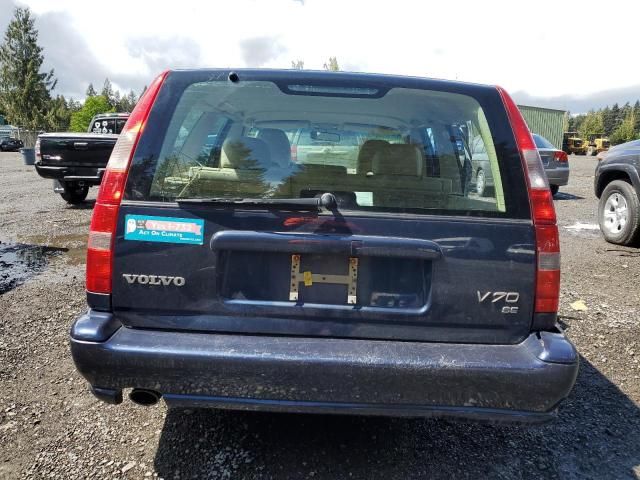 2000 Volvo V70 Base