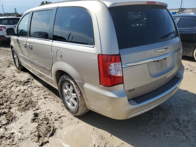 2012 Chrysler Town & Country Touring