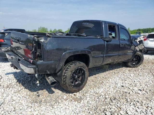 2003 GMC Sierra K2500 Heavy Duty