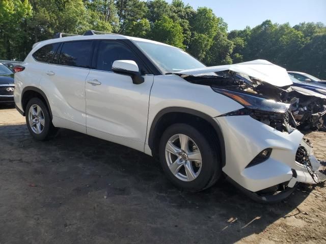 2022 Toyota Highlander Hybrid LE