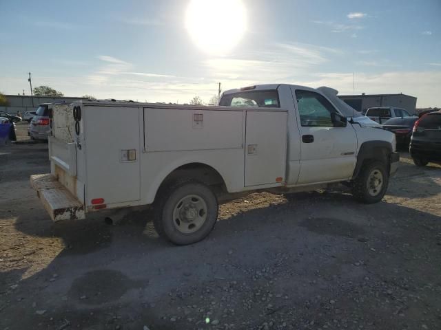 2004 Chevrolet Silverado C2500 Heavy Duty