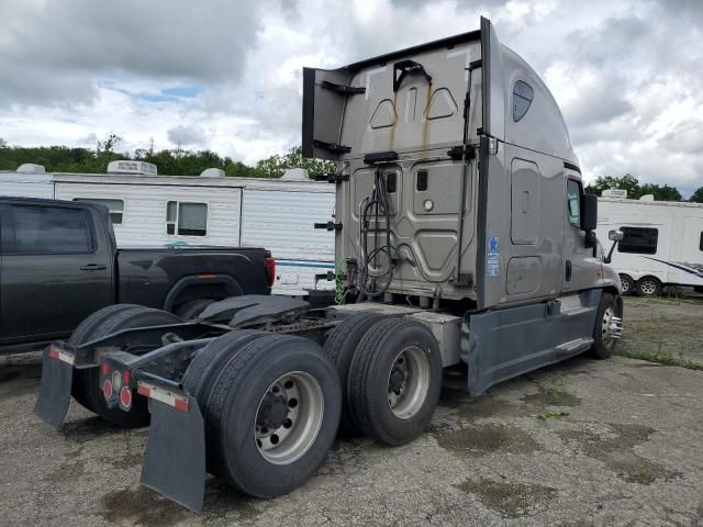 2017 Freightliner Cascadia 125