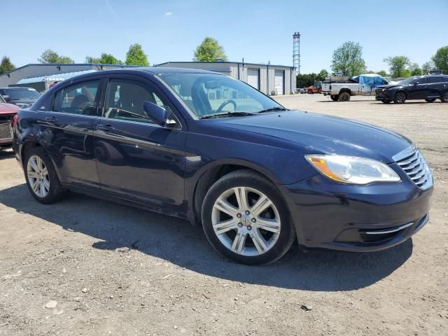 2014 Chrysler 200 Touring