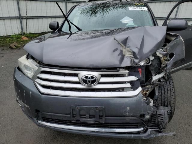 2013 Toyota Highlander Base