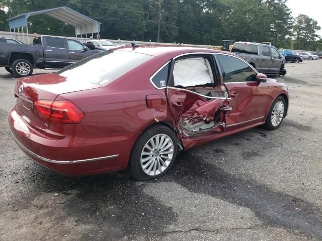 2016 Volkswagen Passat SE