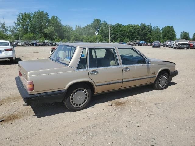 1990 Volvo 740 Base