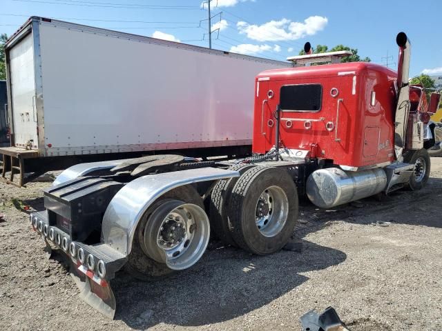 2016 Peterbilt 389