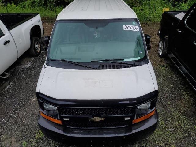 2016 Chevrolet Express G2500