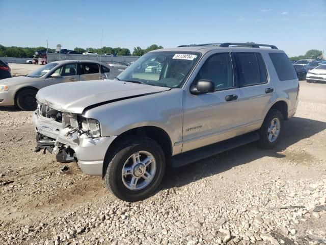 2004 Ford Explorer XLT