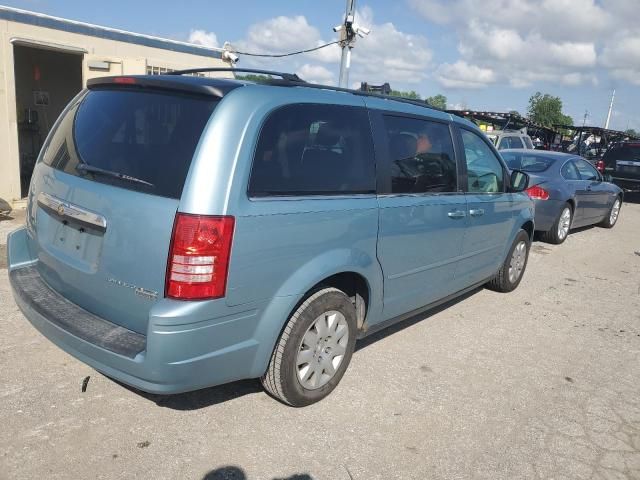 2010 Chrysler Town & Country LX