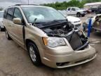 2010 Chrysler Town & Country Touring