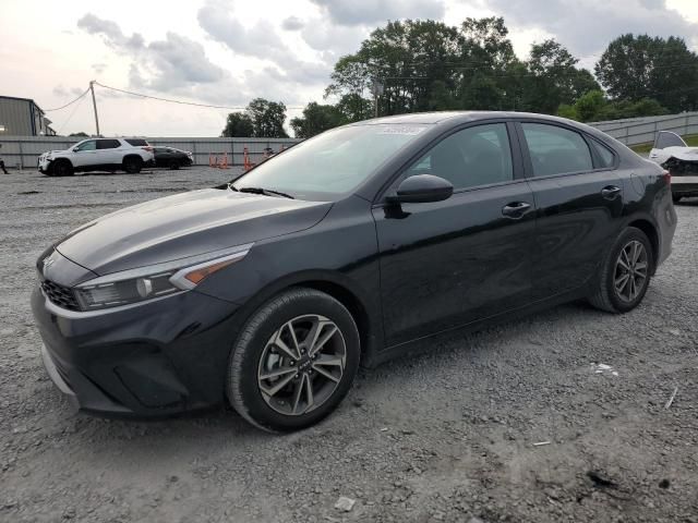 2023 KIA Forte LX