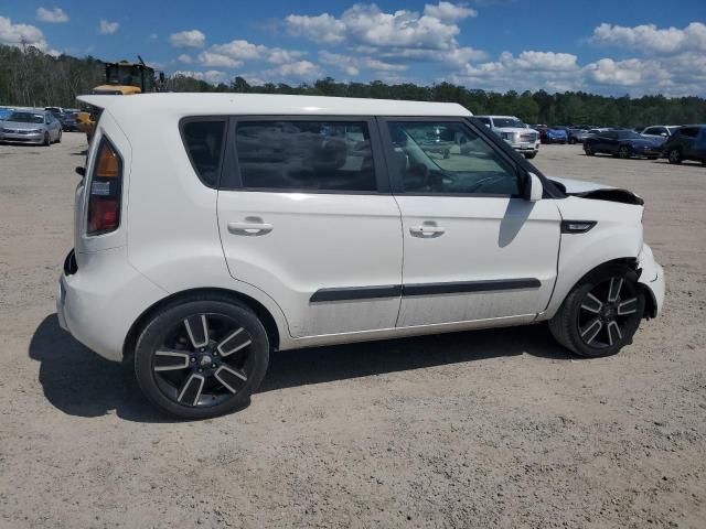 2011 KIA Soul +