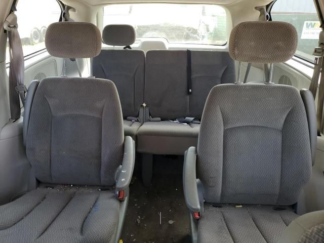 2005 Dodge Grand Caravan SXT