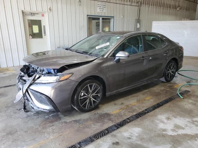 2024 Toyota Camry SE Night Shade