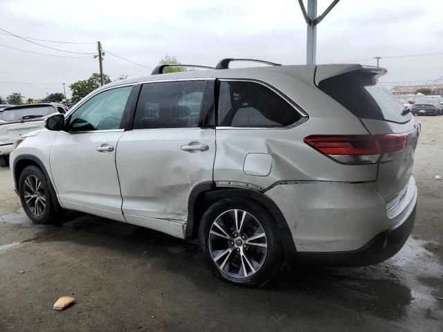 2018 Toyota Highlander LE