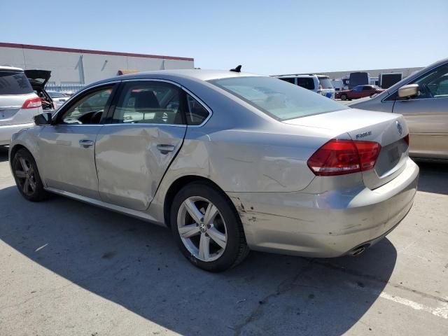 2013 Volkswagen Passat SE