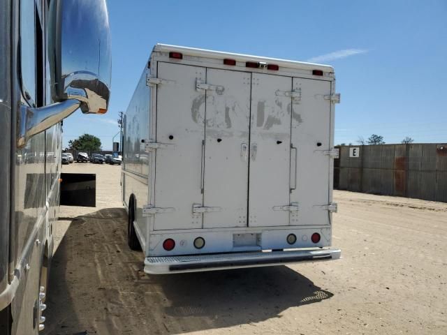 2003 Ford Econoline E450 Super Duty Commercial Stripped Chas