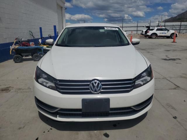 2013 Volkswagen Passat S