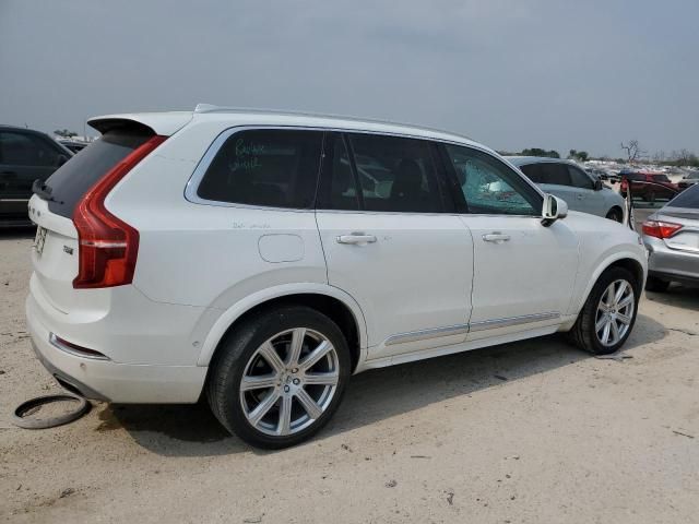 2018 Volvo XC90 T8