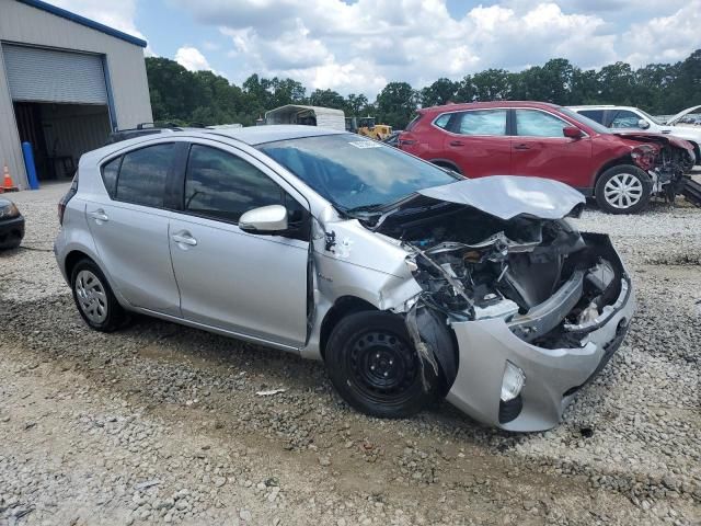 2016 Toyota Prius C