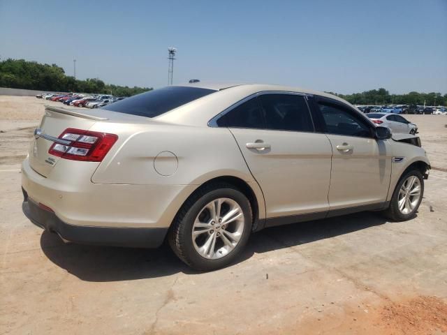 2017 Ford Taurus SEL