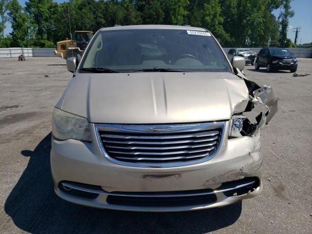 2012 Chrysler Town & Country Touring