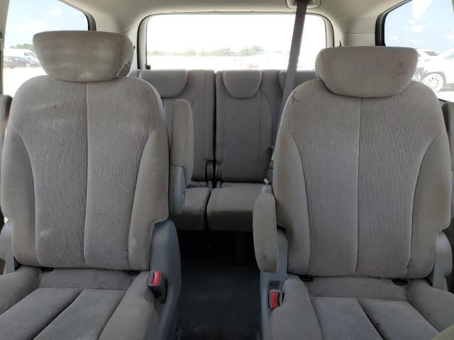 2009 KIA Sedona EX