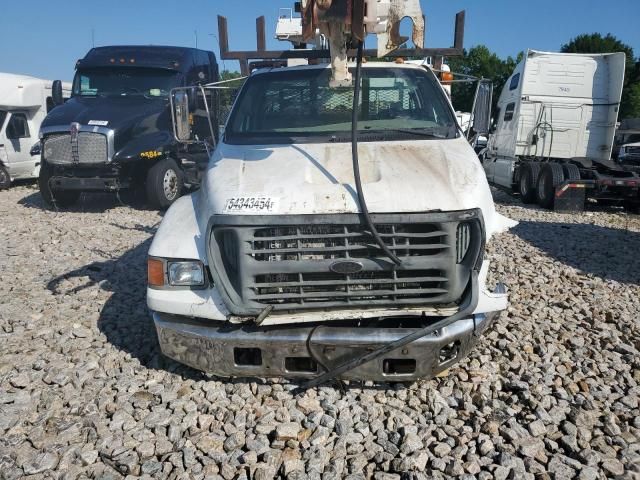 2000 Ford F750 Super Duty