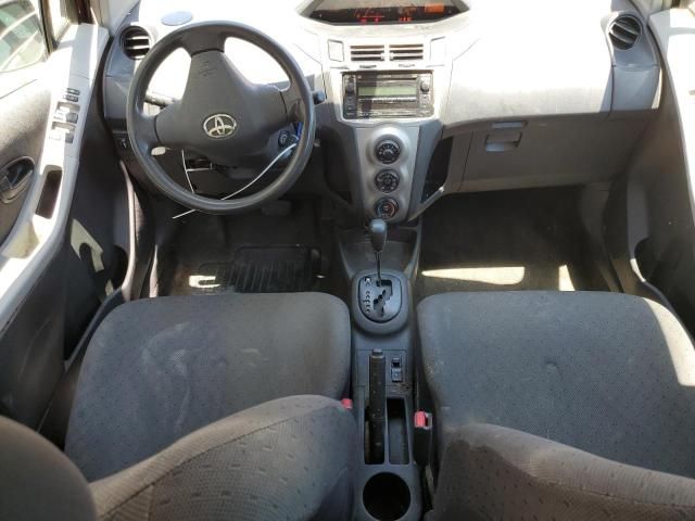 2010 Toyota Yaris