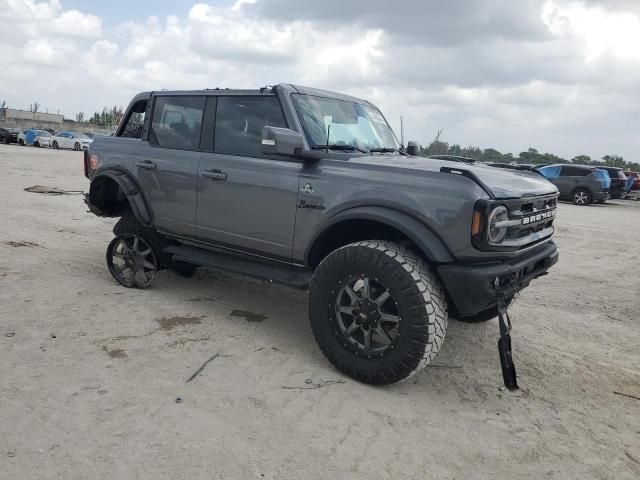 2023 Ford Bronco Base