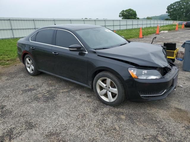 2013 Volkswagen Passat SE