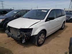 Salvage cars for sale at Elgin, IL auction: 2013 Dodge Grand Caravan SE