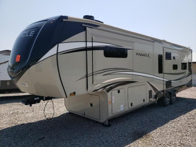 2023 Jayco Pinnacle