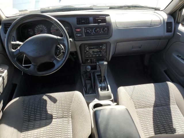 2000 Nissan Xterra XE