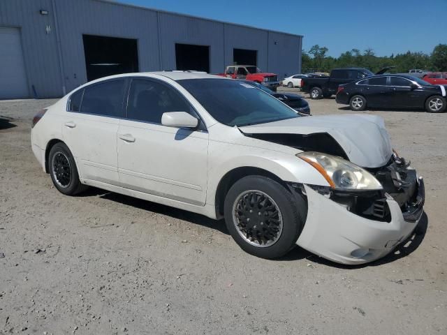 2010 Nissan Altima Base