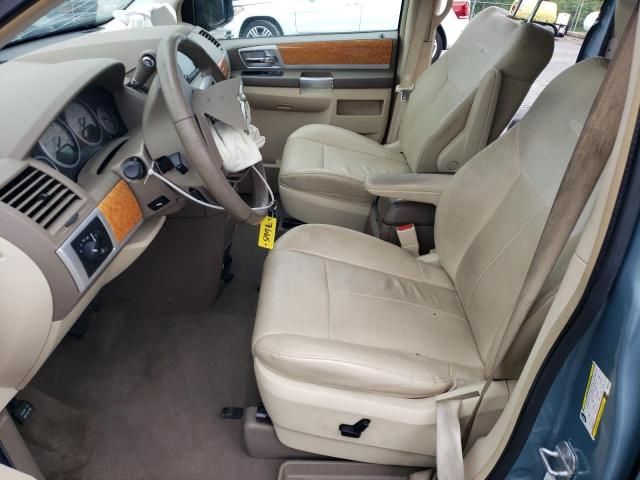 2008 Chrysler Town & Country Limited