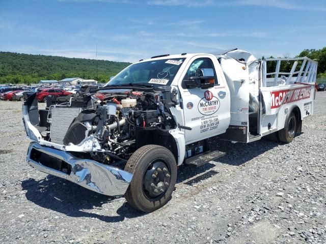 2023 Chevrolet Silverado Medium Duty