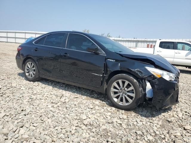 2016 Toyota Camry Hybrid