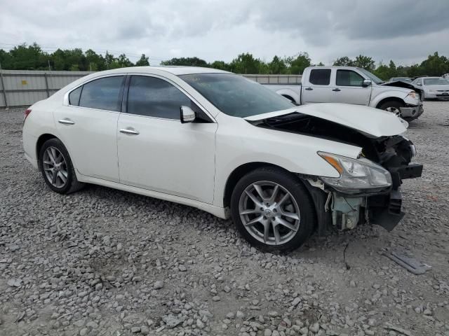 2010 Nissan Maxima S