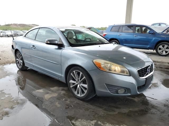 2011 Volvo C70 T5