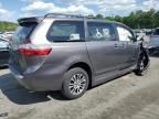 2019 Toyota Sienna XLE