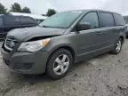 2010 Volkswagen Routan SE