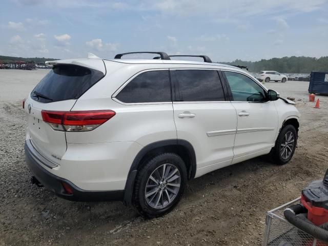 2018 Toyota Highlander SE