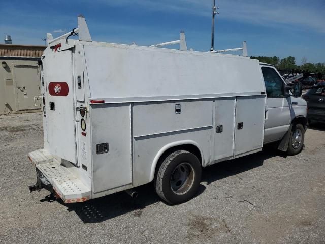 2007 Ford Econoline E350 Super Duty Cutaway Van