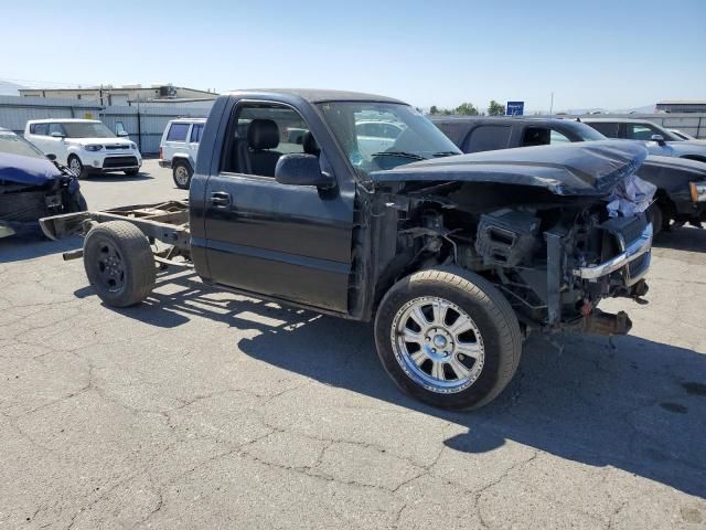 2004 Chevrolet Silverado C1500