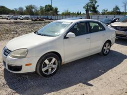 2008 Volkswagen Jetta SE en venta en Riverview, FL